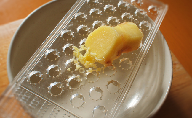 おろし器の上に敷く